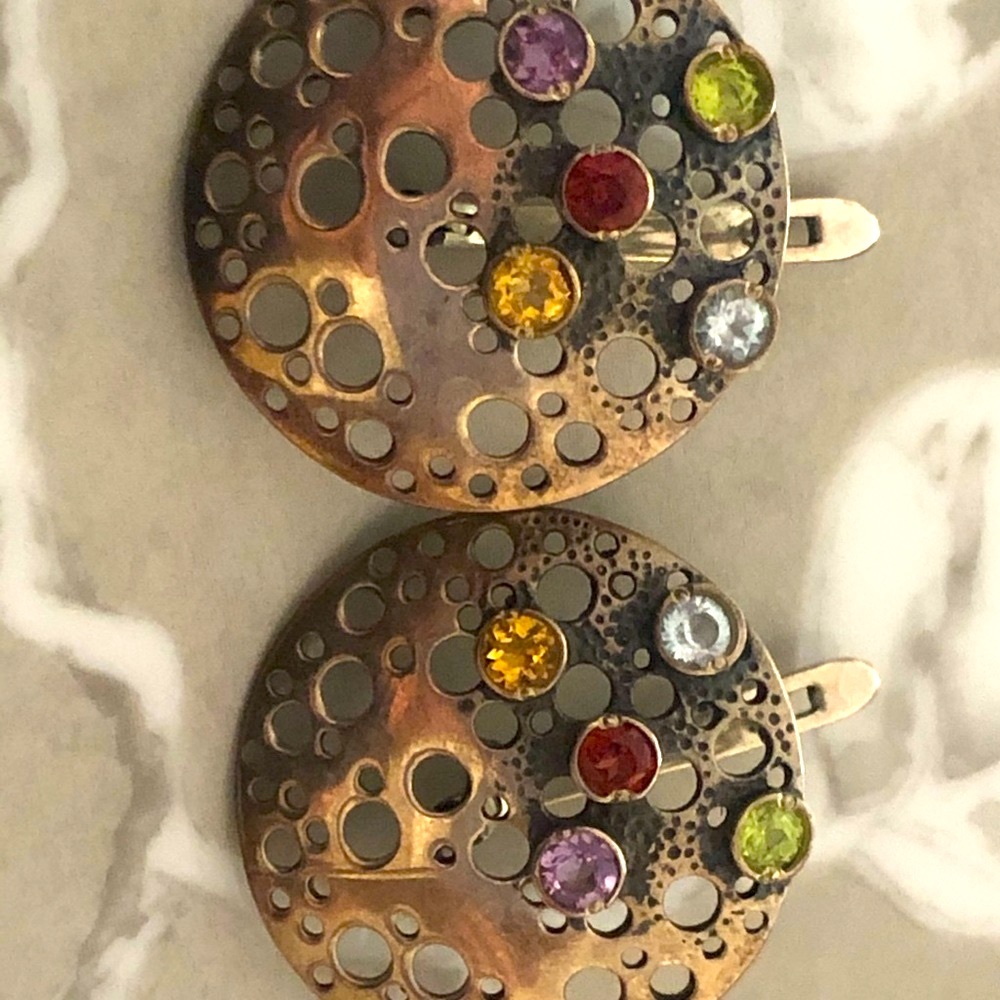 SILVER EARRINGS WITH SEMIPRECIOUS STONES